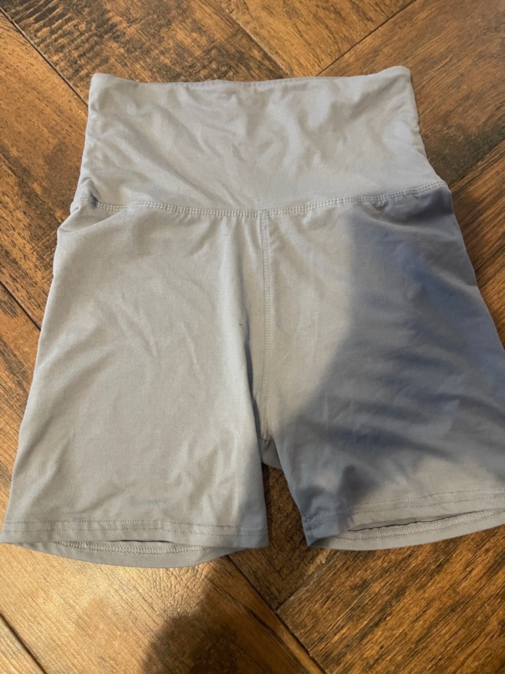 High-Waist Women's Active Shorts in Light Gray